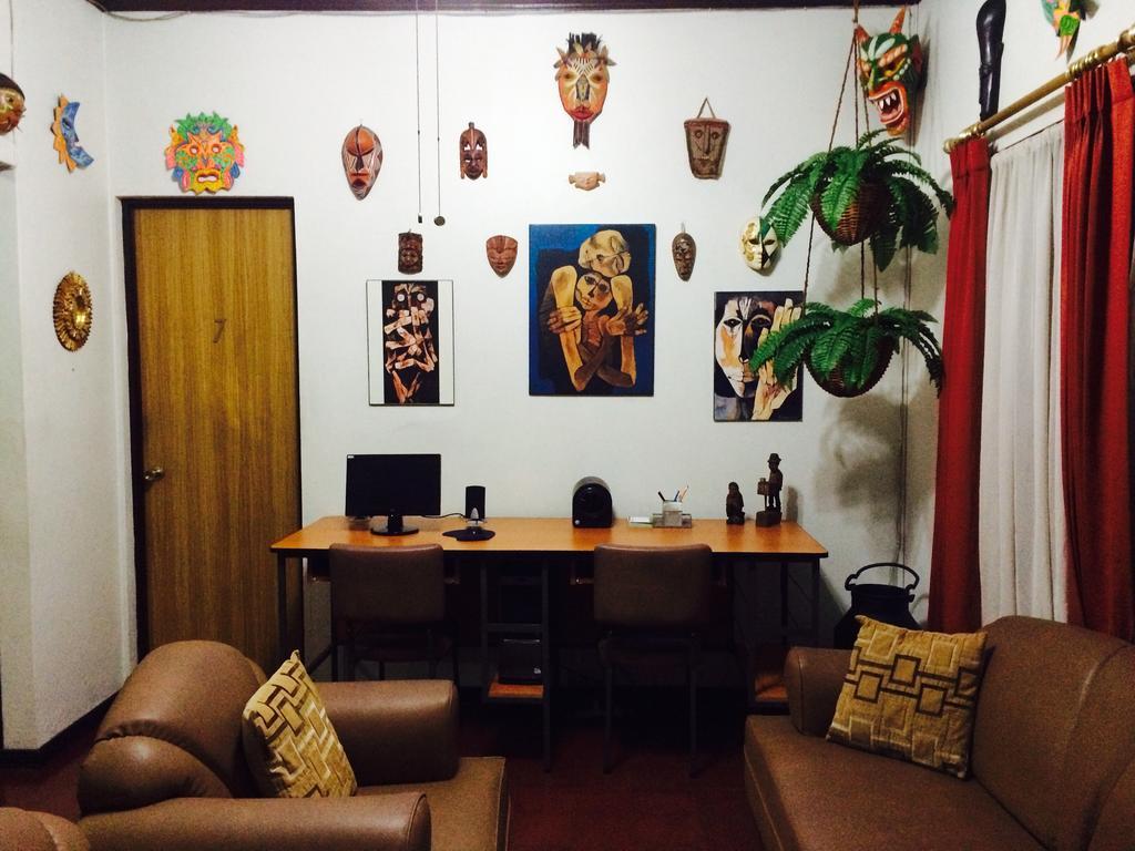 Hotel Santamaria Airport North / Alajuela Downtown エクステリア 写真