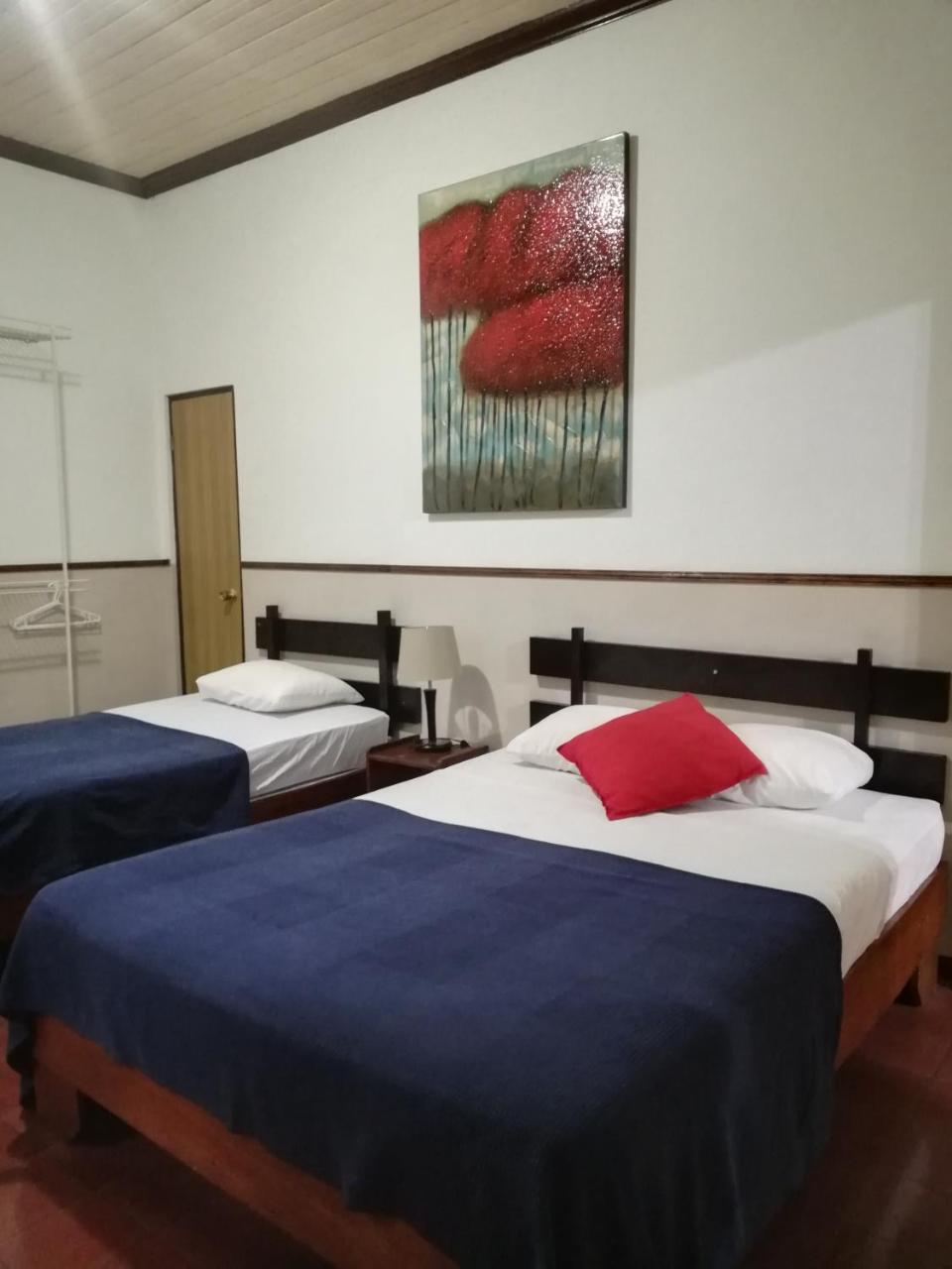 Hotel Santamaria Airport North / Alajuela Downtown エクステリア 写真